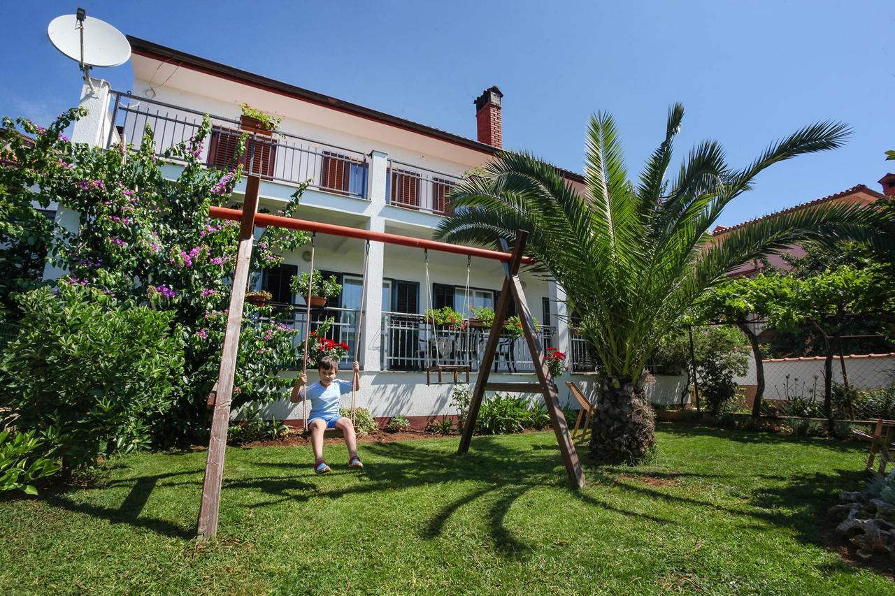 Apartments Patricia Banjole Exterior photo